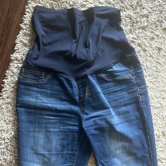Set of 3 maternity jeans - Picture 2 of 10